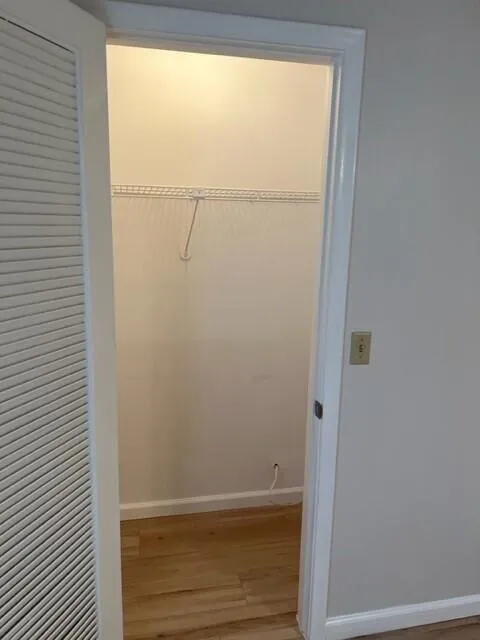 MBcloset1