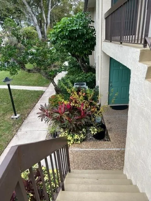 outside3
