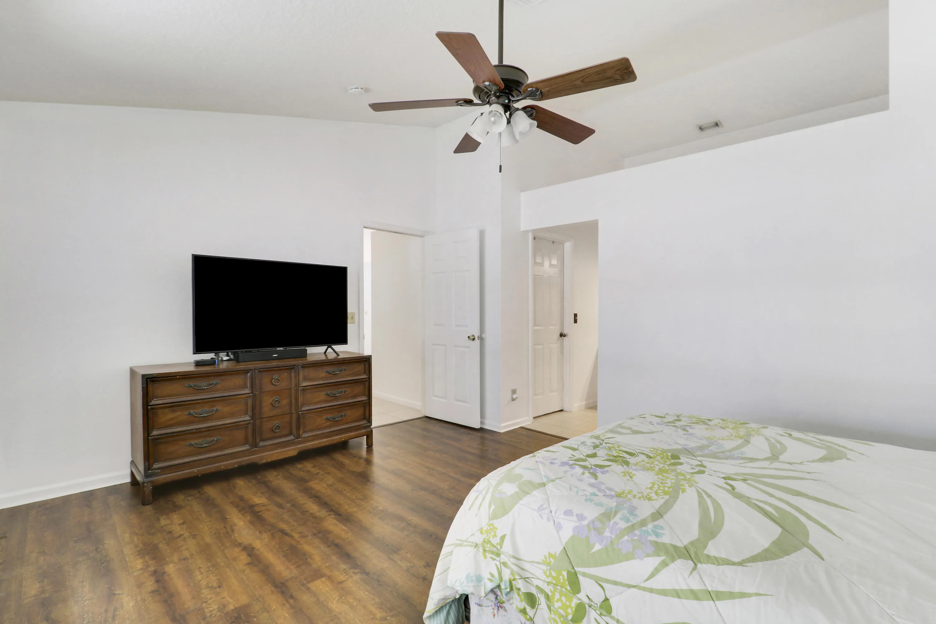 Master suite