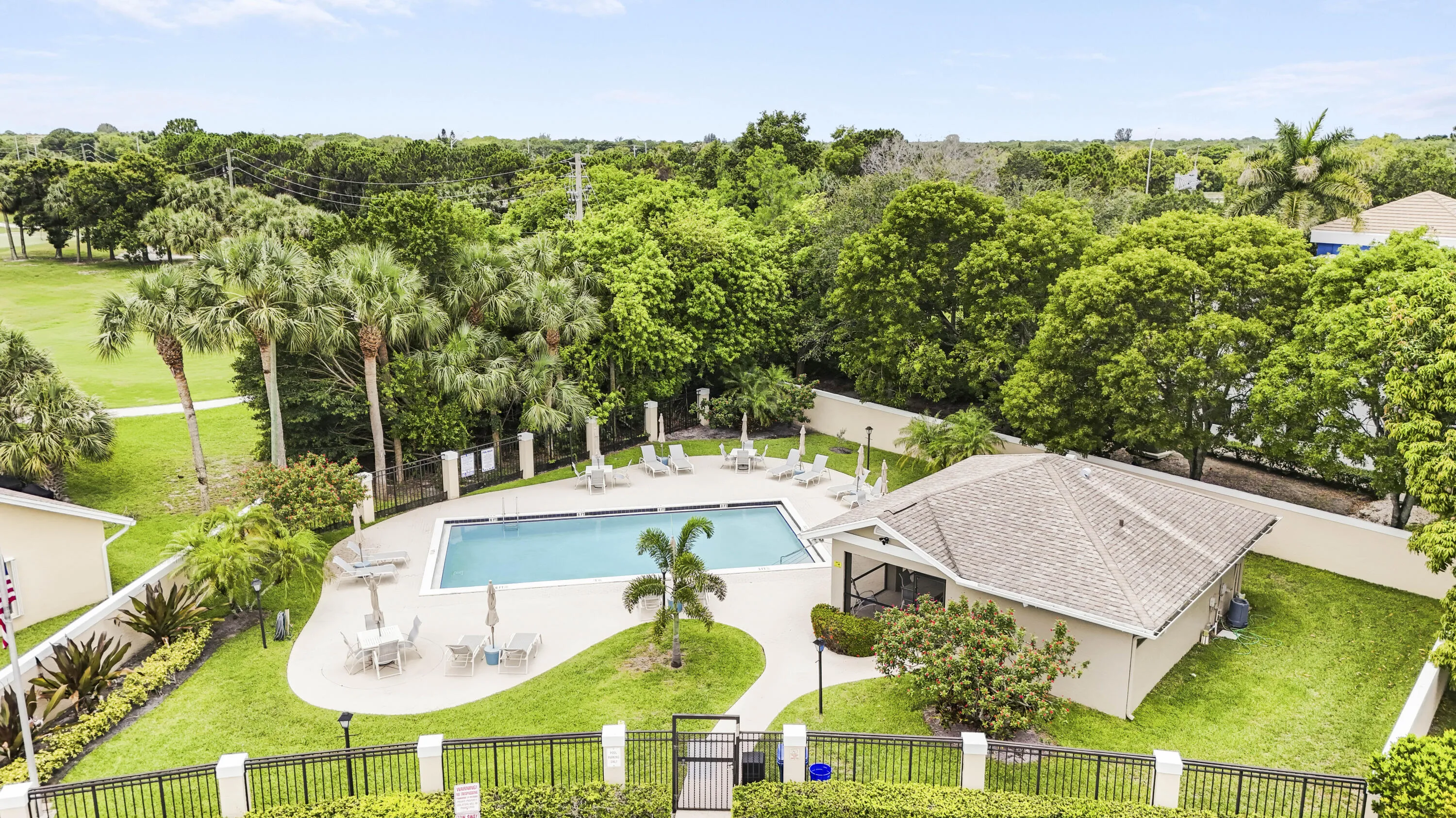 Community pool