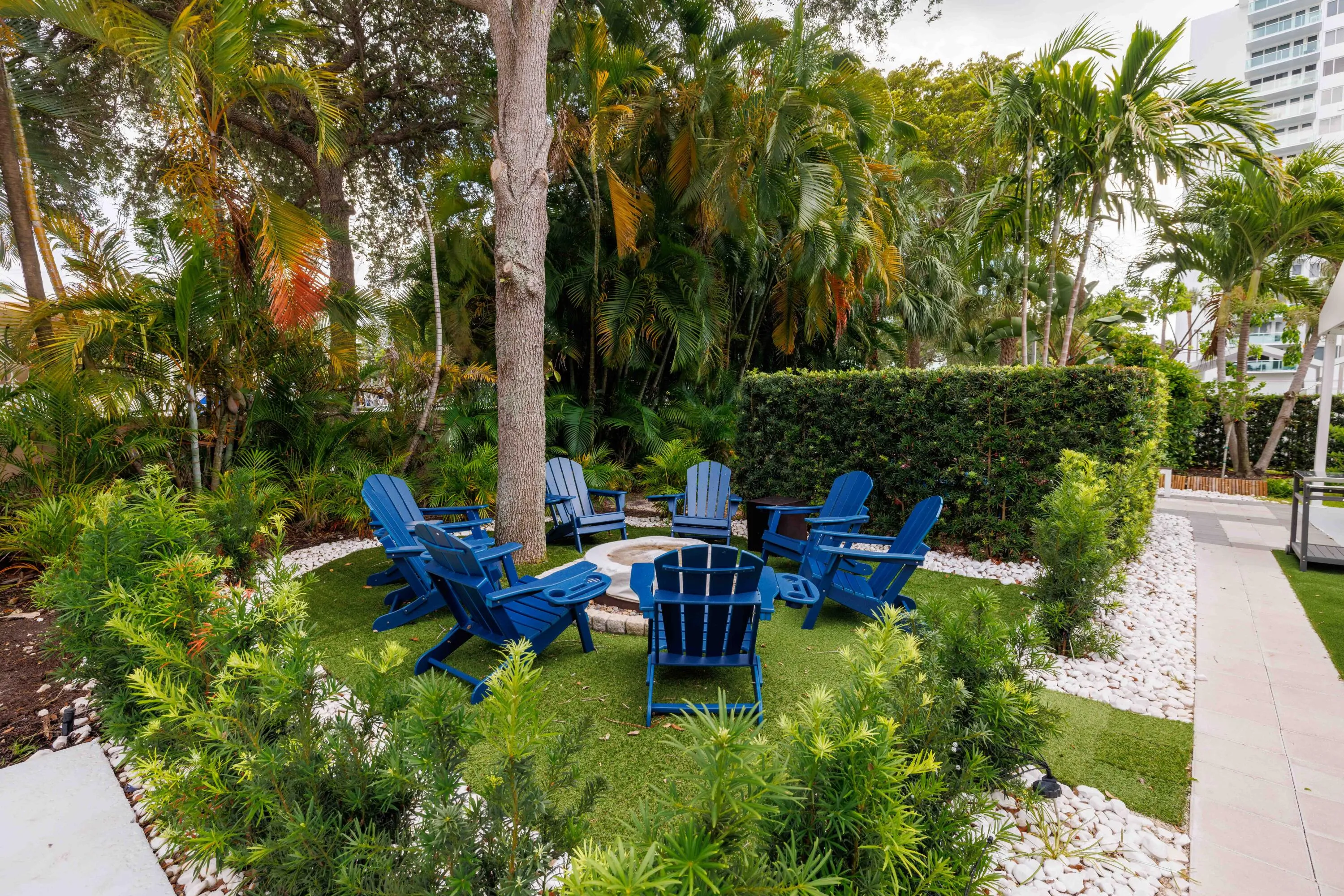 out--83333 ne 34 Coral Ridge Tower