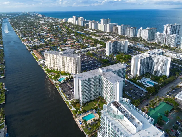 drone-05173333 ne 34 Coral Ridge Tower