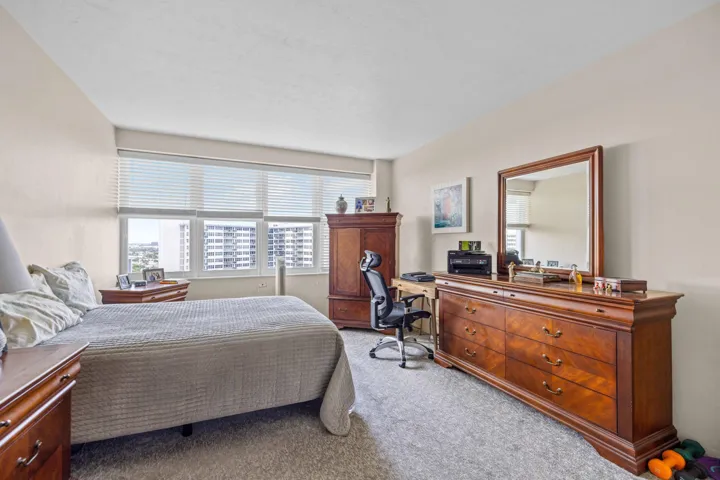 coral-48043333 ne 34 Coral Ridge Tower
