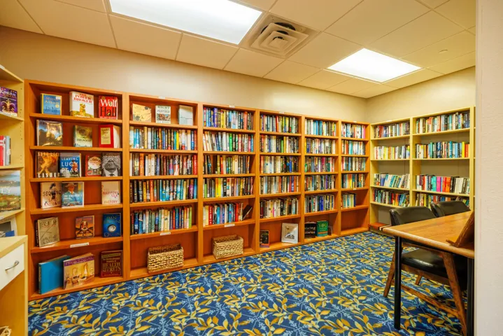 out--23333 ne 34 Coral Ridge Tower