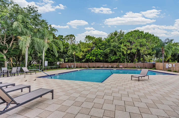Pool 1