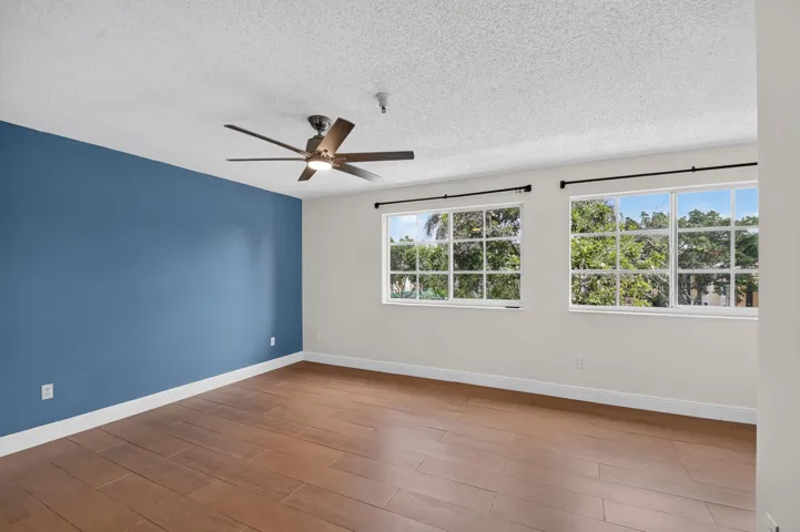 Spacious Primary Suite