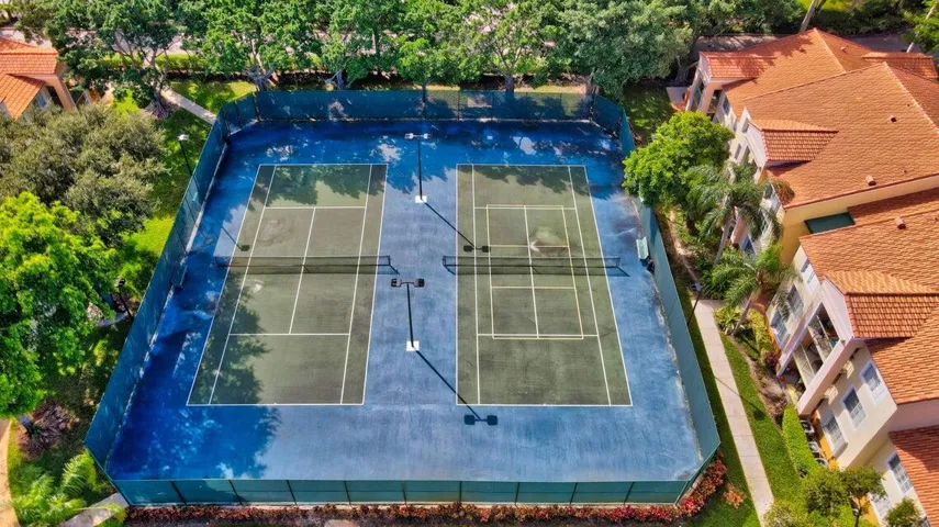 Tennis
