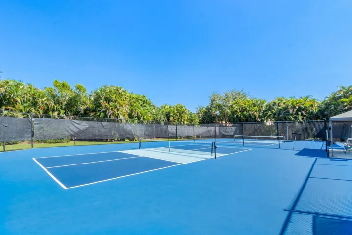 Pickleball Courts