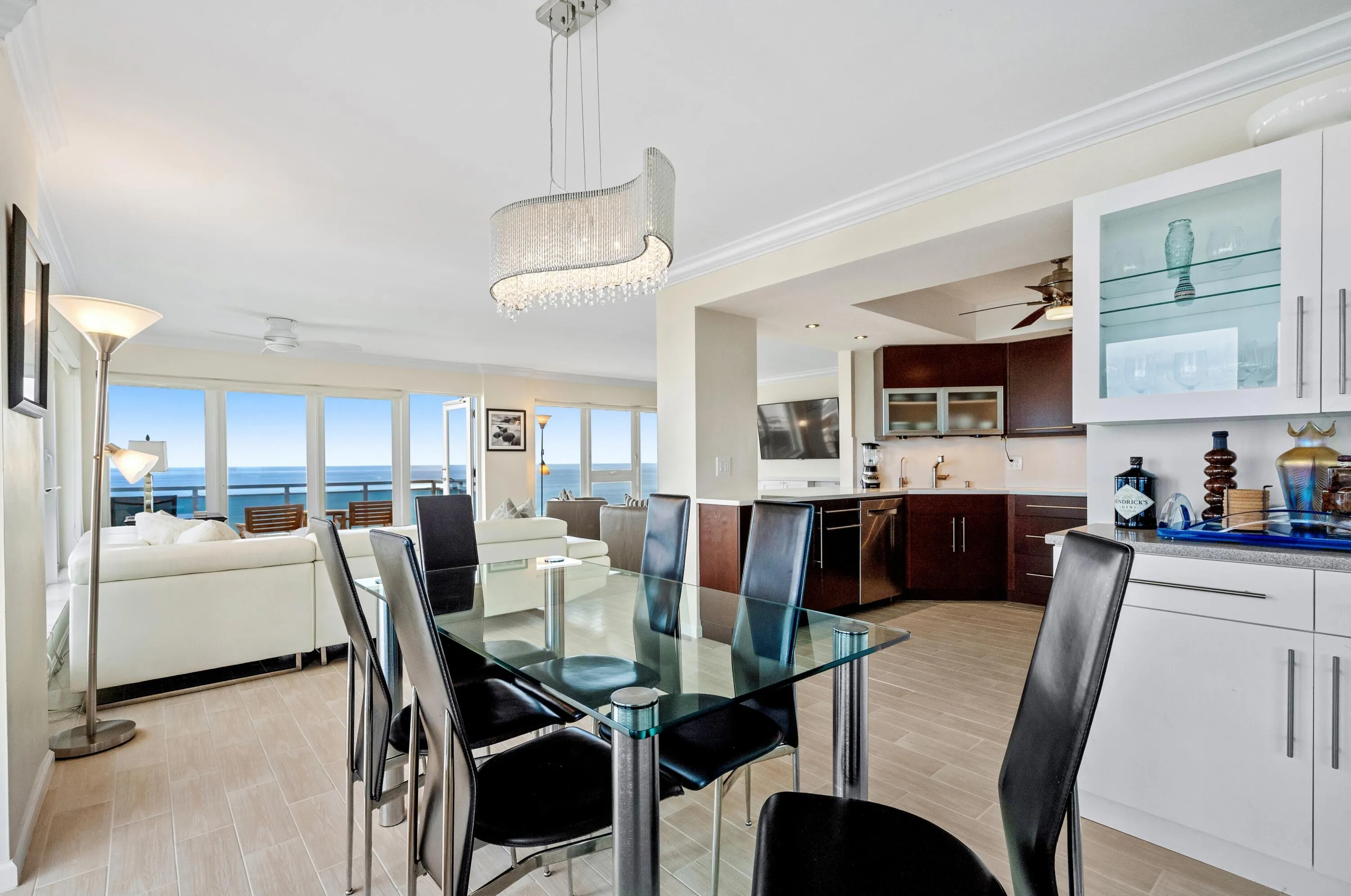 OCEANFRONT DINING