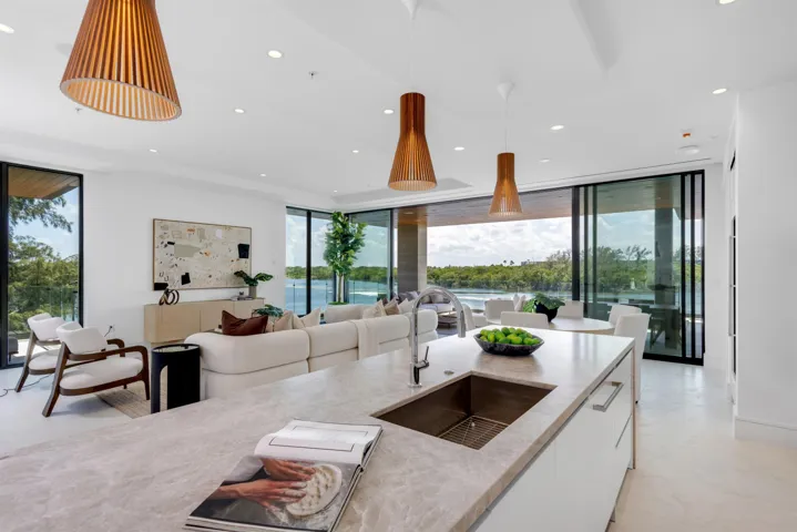 WATERVIEW KITCHEN
