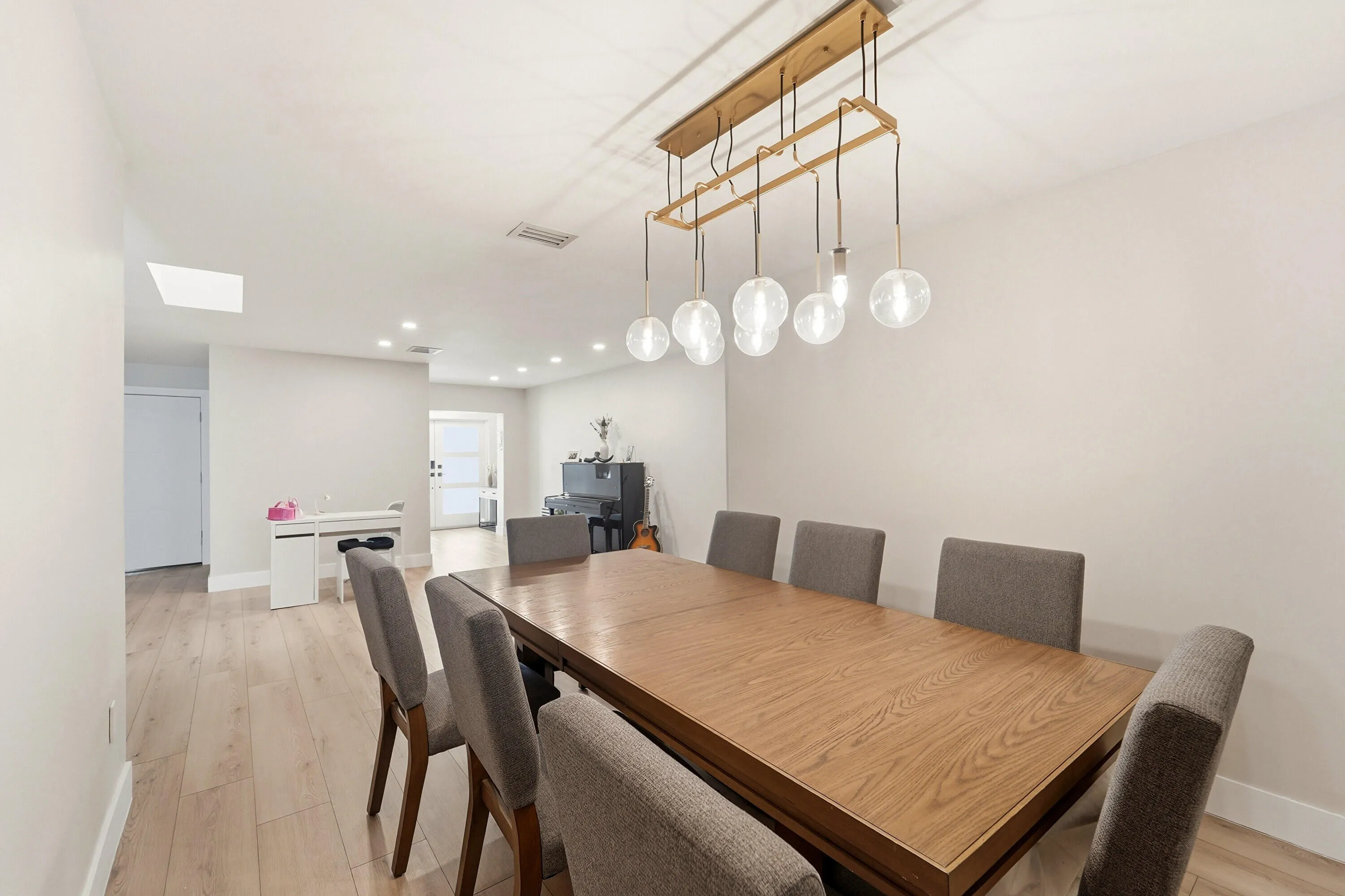 08_dining area
