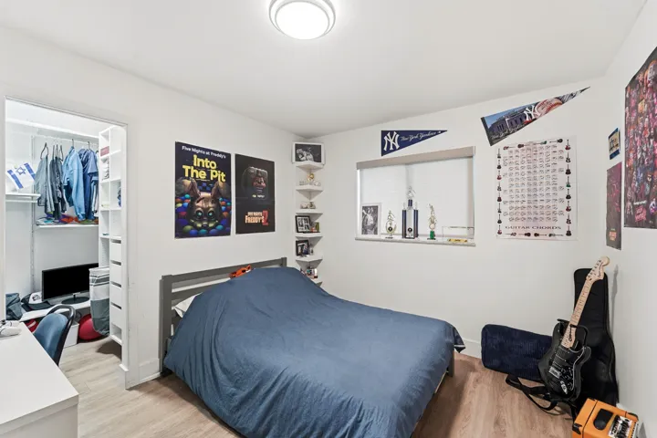 26_bedroom 2