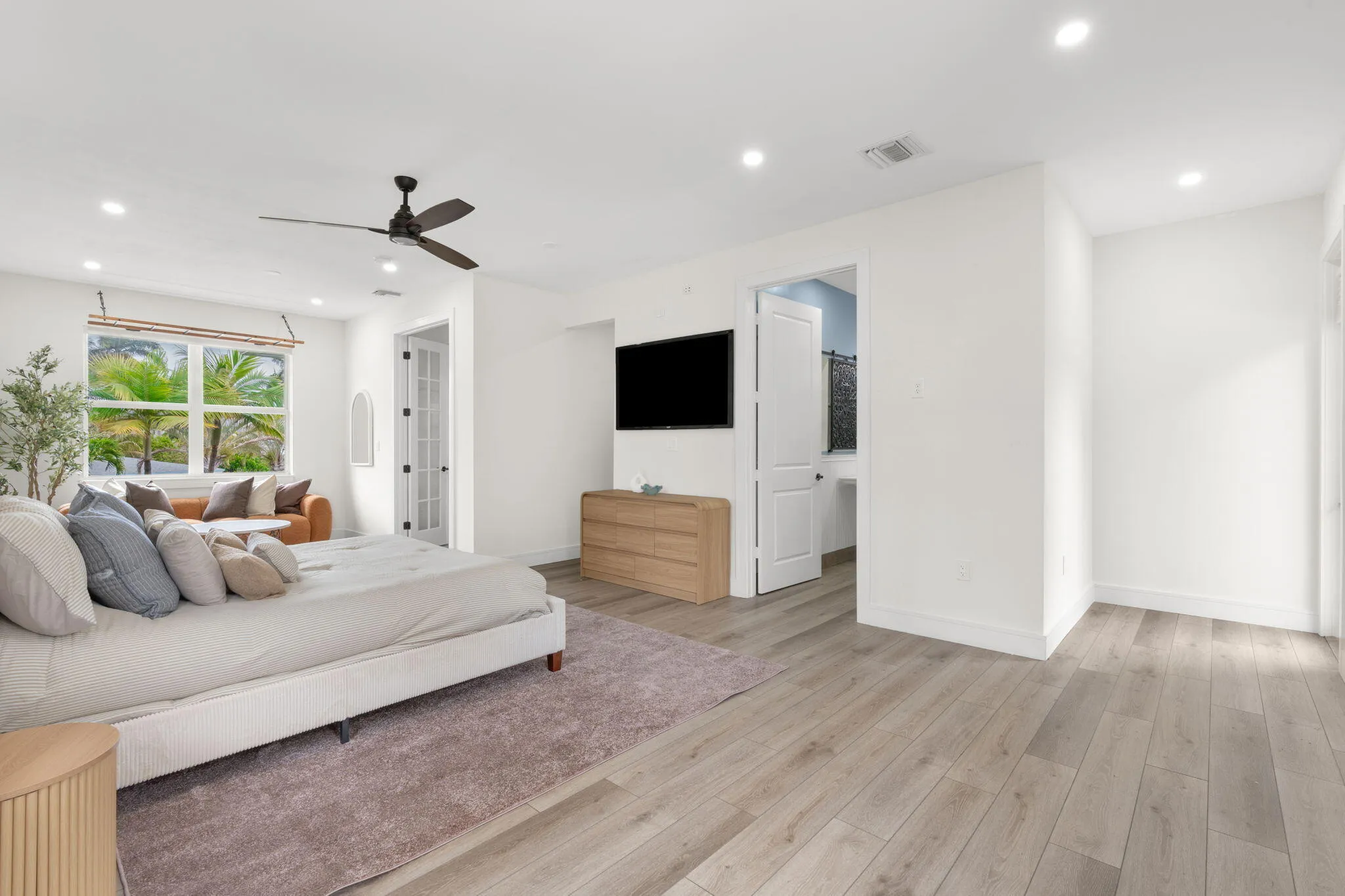 13-web-or-mls-2510 Lake Dr N, Boynton Be