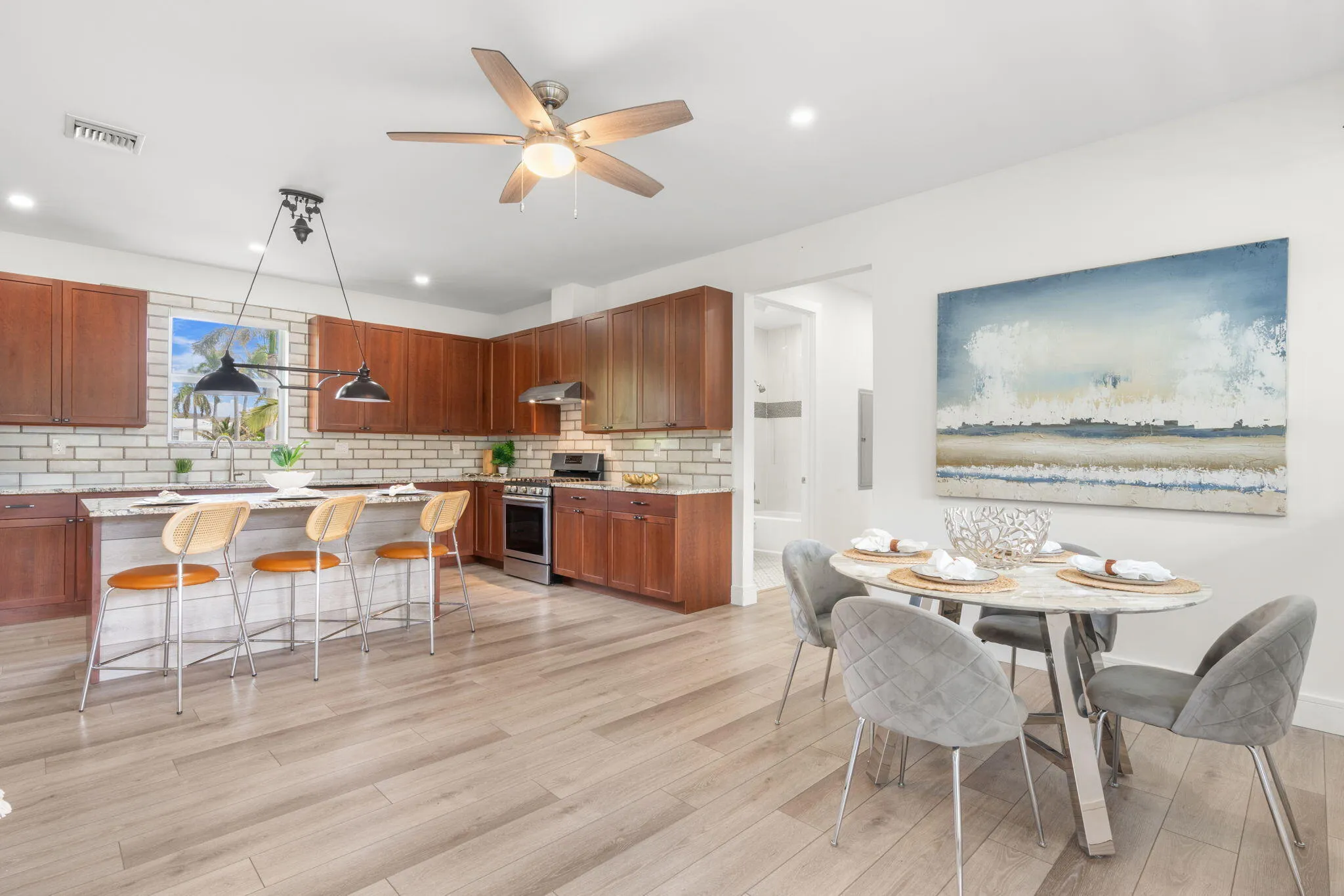 24-web-or-mls-2510 Lake Dr N, Boynton Be