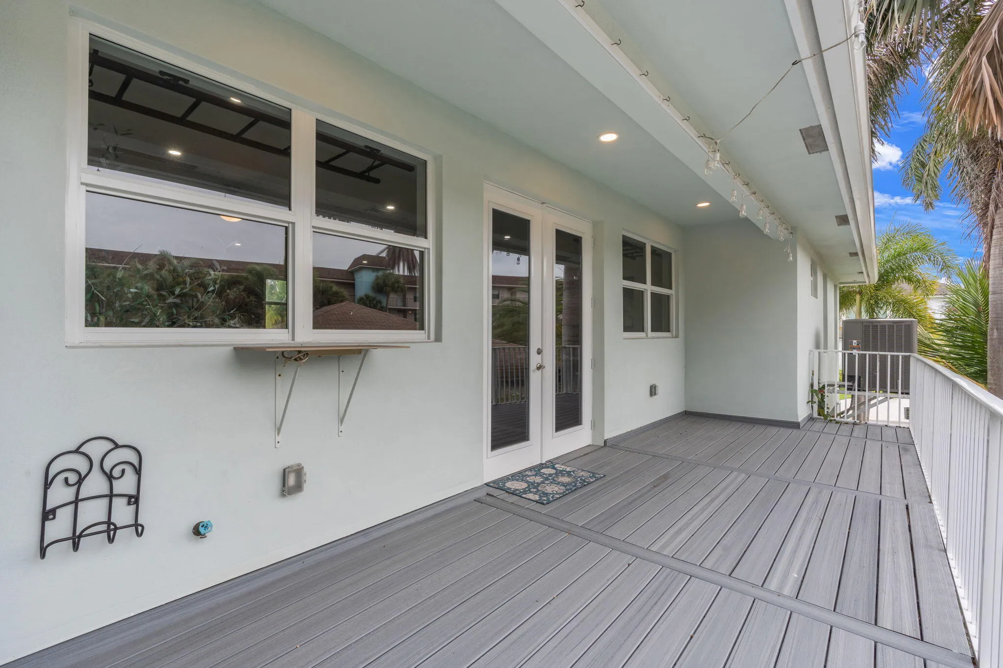 17-web-or-mls-2510 Lake Dr N, Boynton Be