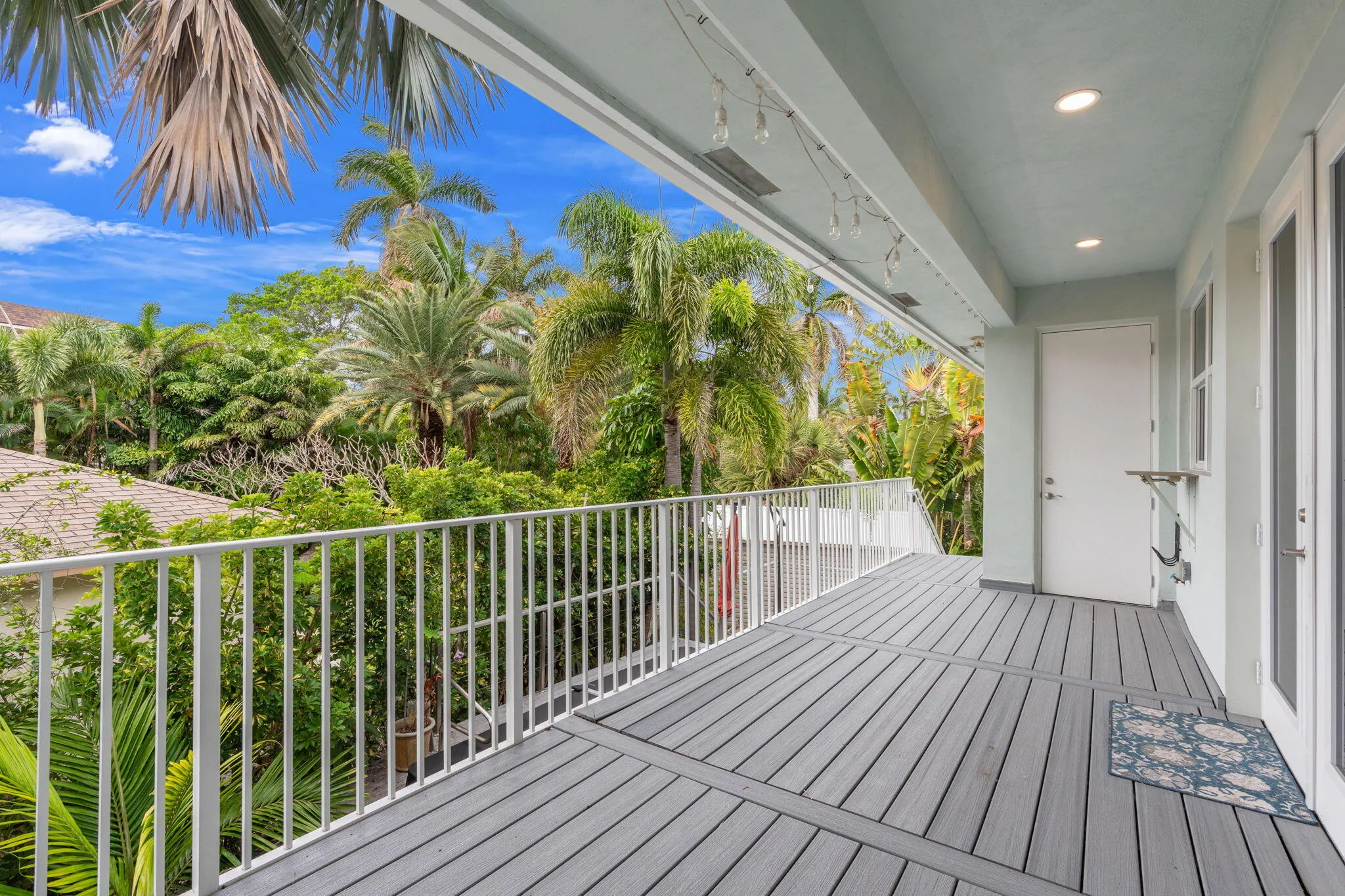 18-web-or-mls-2510 Lake Dr N, Boynton Be