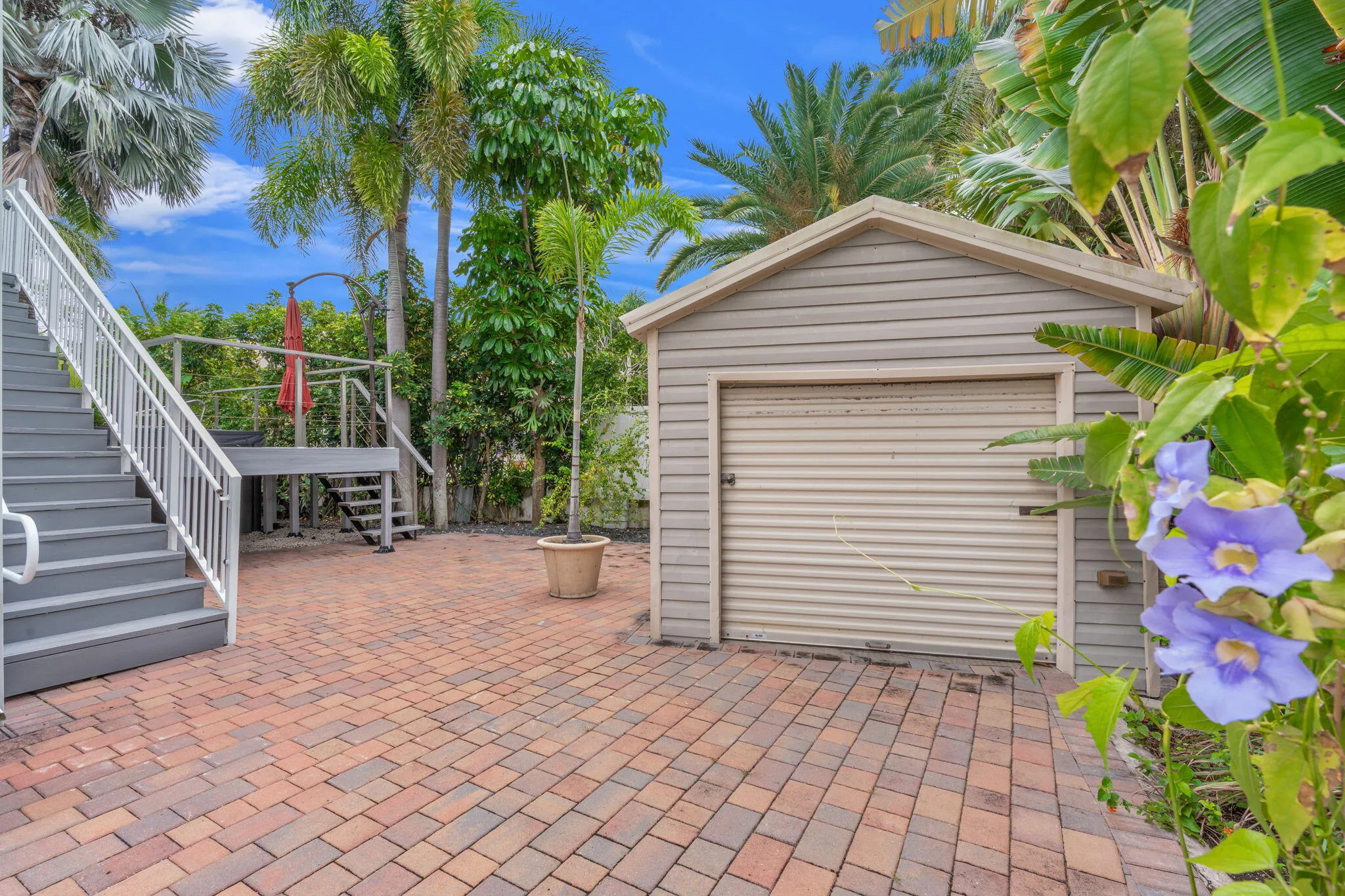 4-web-or-mls-2510 Lake Dr N, Boynton Bea