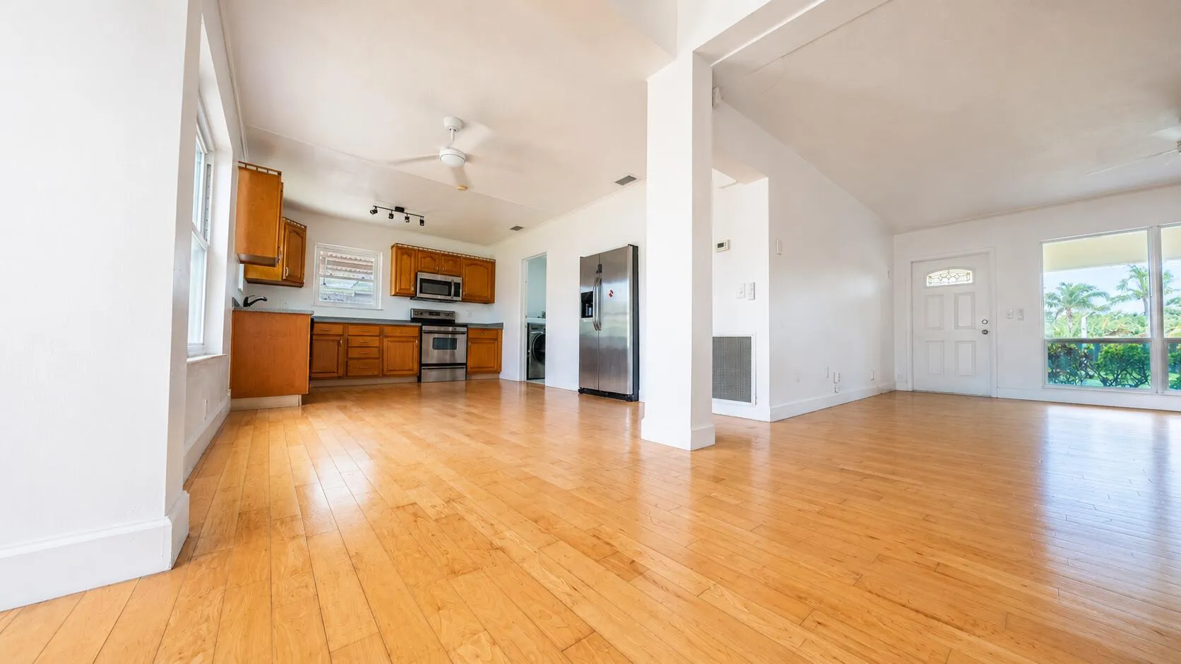 Open Kitchen/Living Room