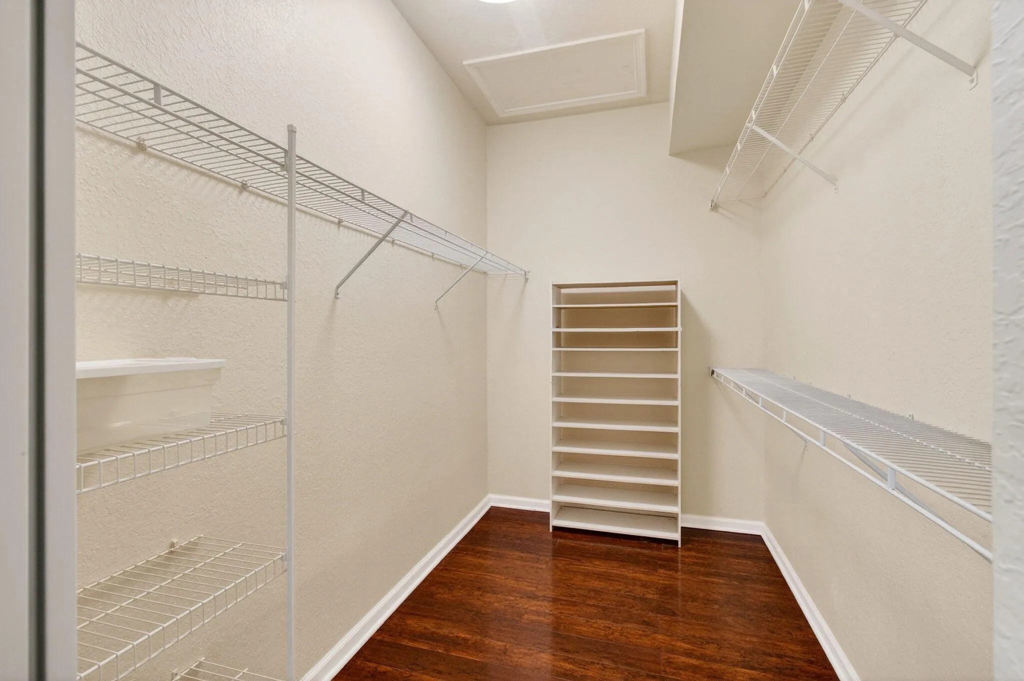 Large Walk-In