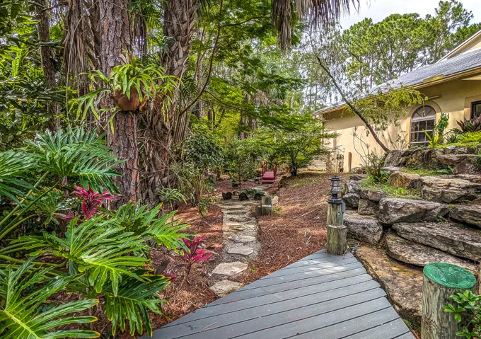 48-Side yard