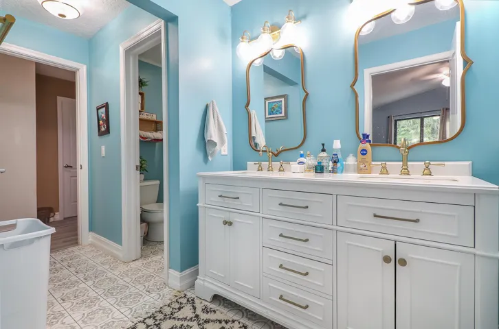 28-Bathroom 2