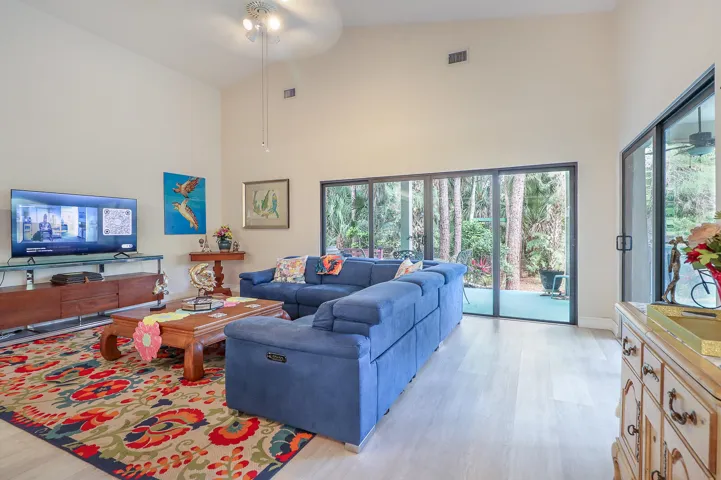17-Family Room