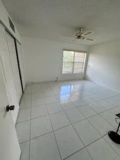 bedroom4