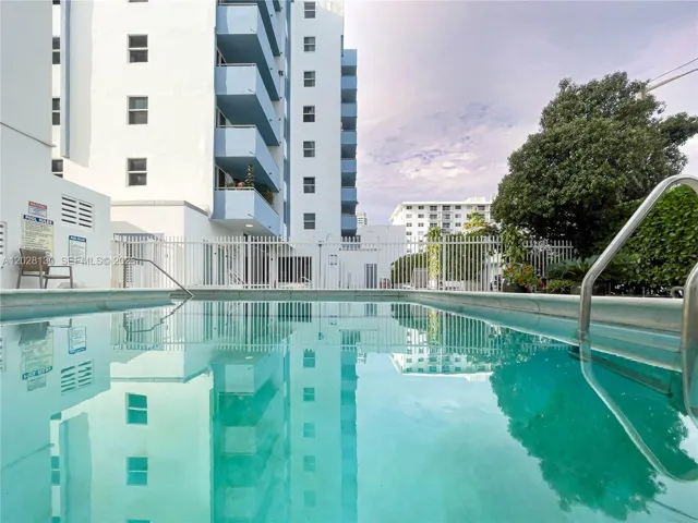 Private pool