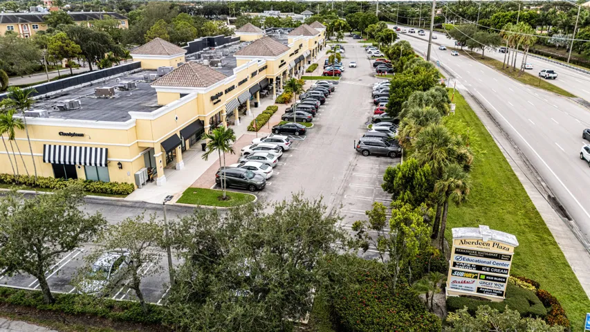 aberdeen plaza