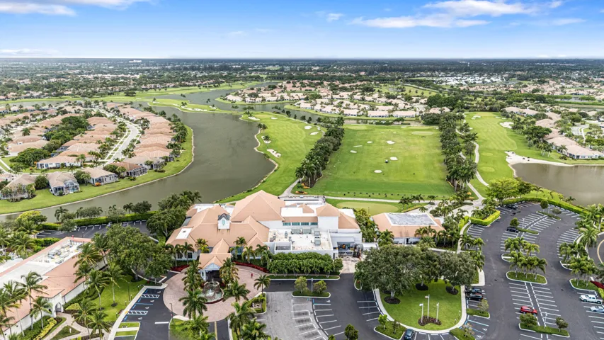 aberdeen clubhouse & golf range 01