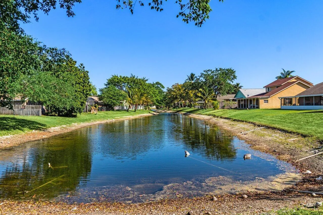 038-22525SwordfishDrive-BocaRaton-FL-334