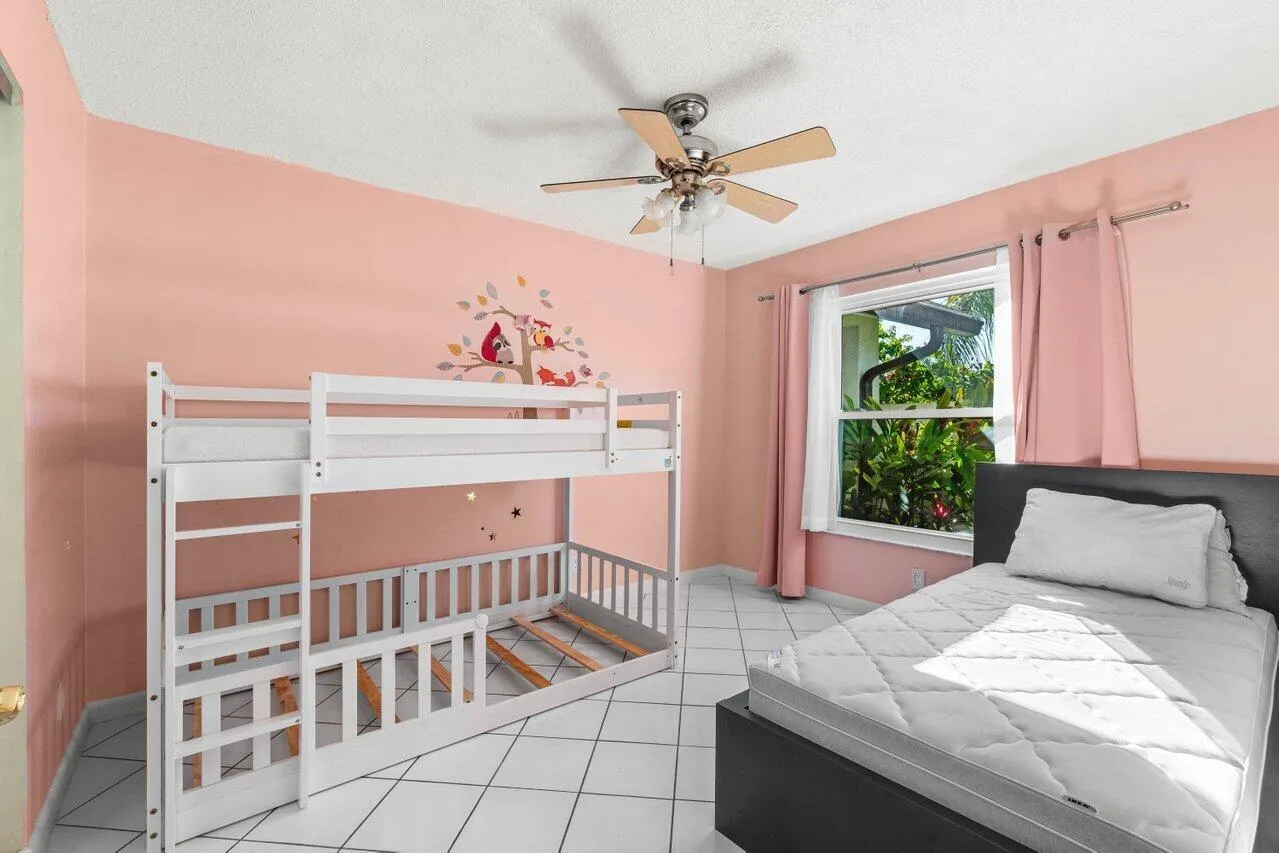 028-22525SwordfishDrive-BocaRaton-FL-334