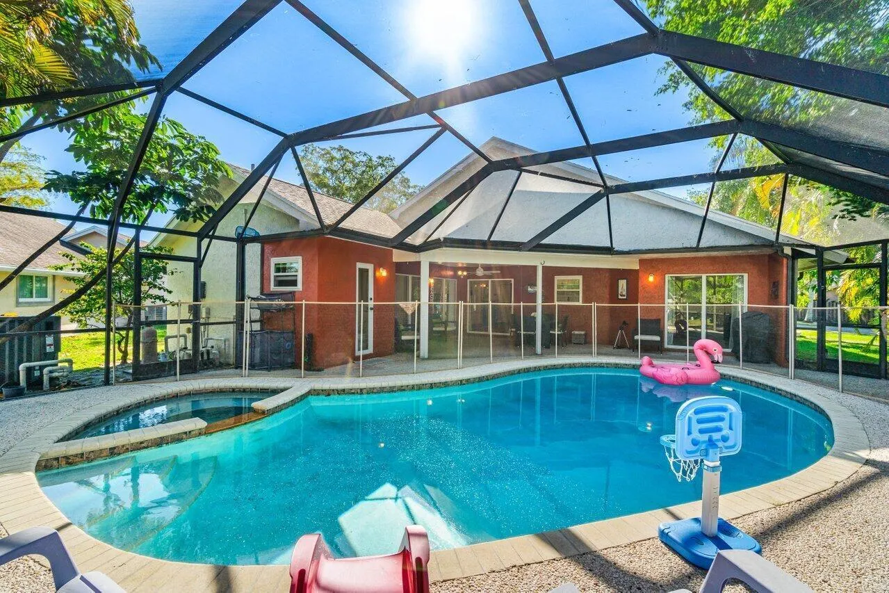 036-22525SwordfishDrive-BocaRaton-FL-334