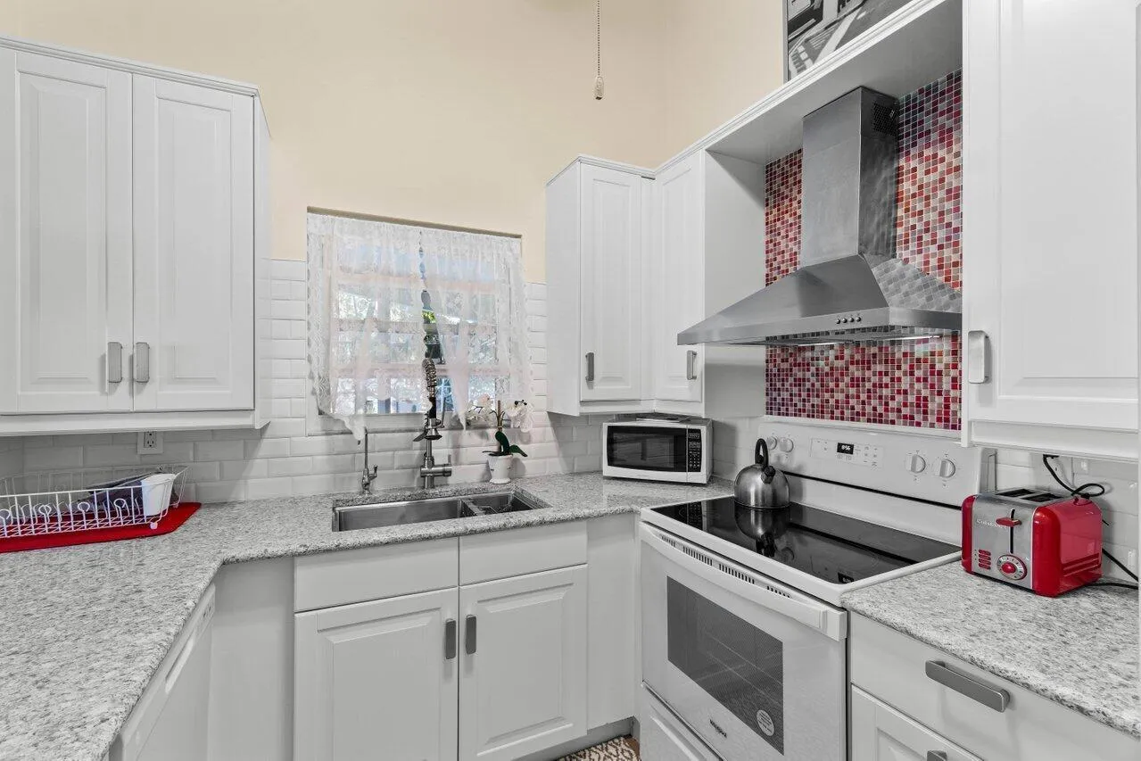 015-22525SwordfishDrive-BocaRaton-FL-334