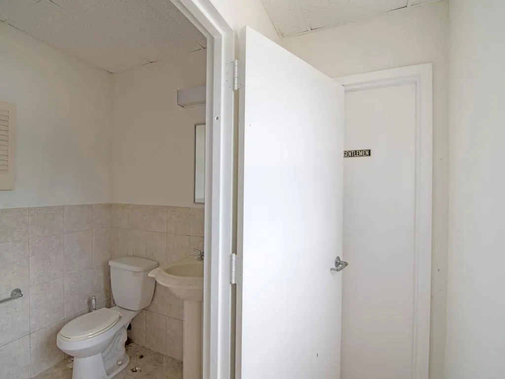 Property photo 35
