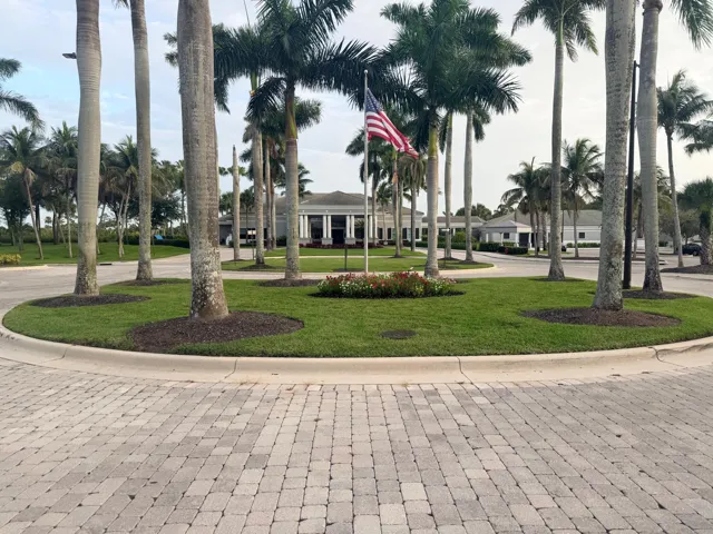 community-Clubhouse entrance