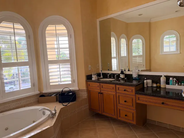 Master-Bath