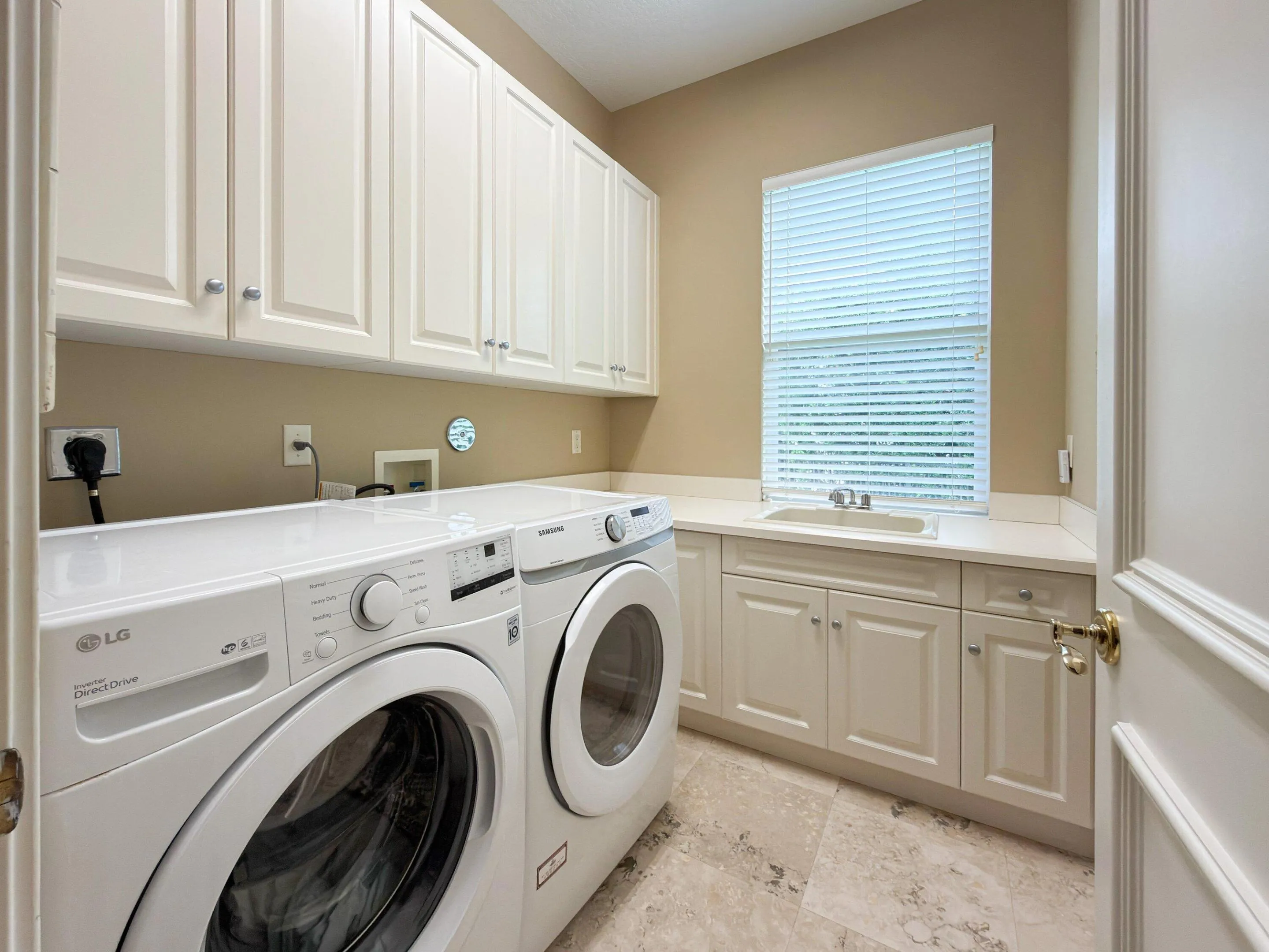 035-47RiverDrive-Jupiter-FL-33469-SMALL