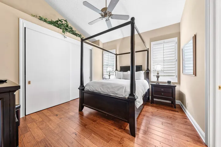 033-47RiverDrive-Jupiter-FL-33469-SMALL