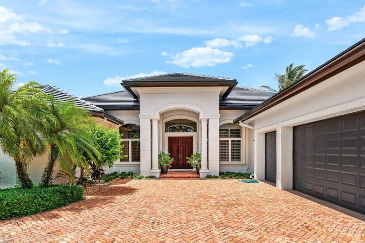 004-47RiverDrive-Jupiter-FL-33469-SMALL