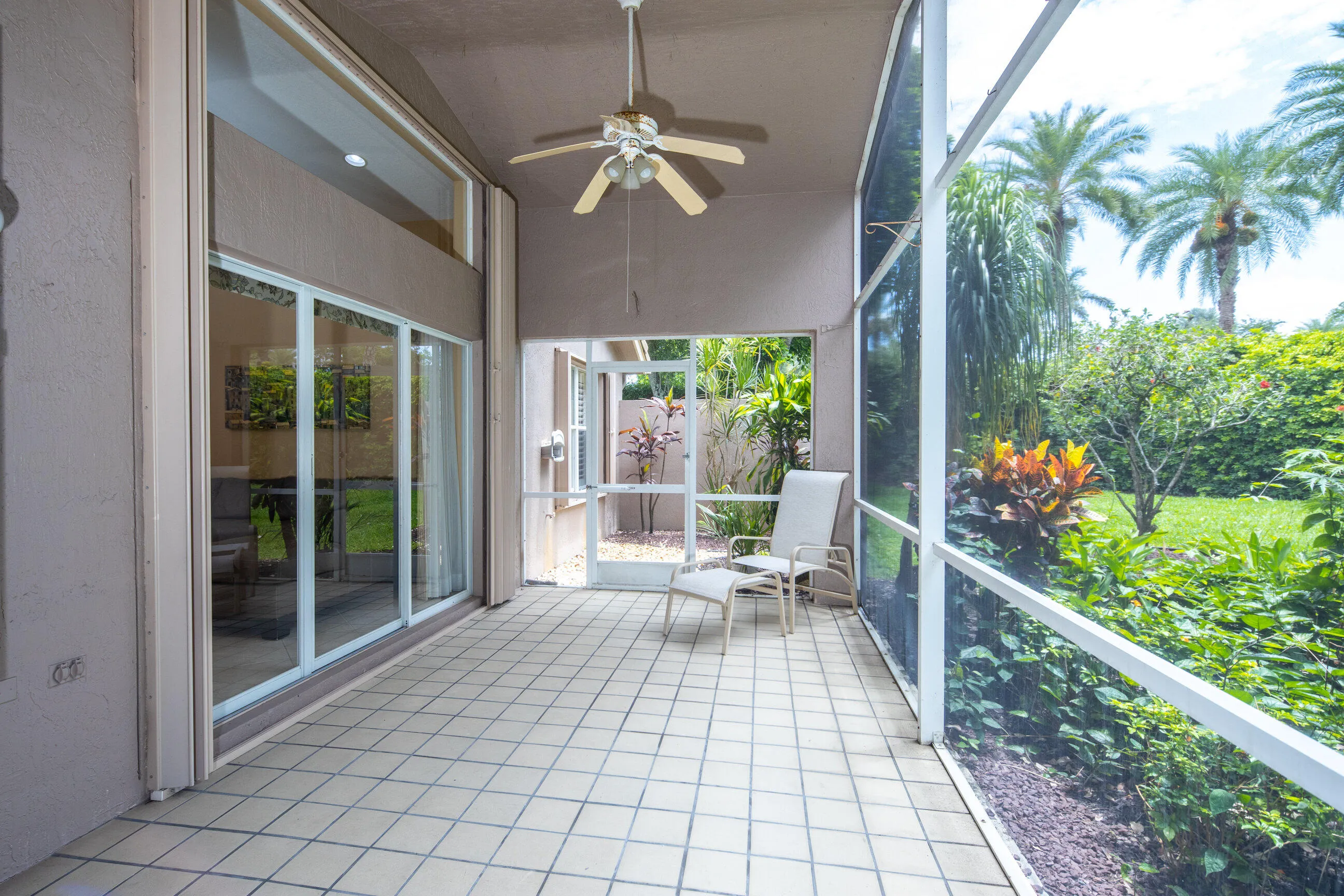 Move in ready home in Bellaggio featuring 2 bedrooms plus den, screened lanai, lake park views and pet friendly living.