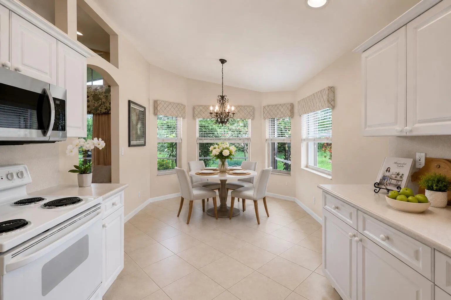 Virtually Staged. Guard gated Bellaggio community in Boynton Beach offering indoor and outdoor pools, restaurant, ballroom, library and social activities.