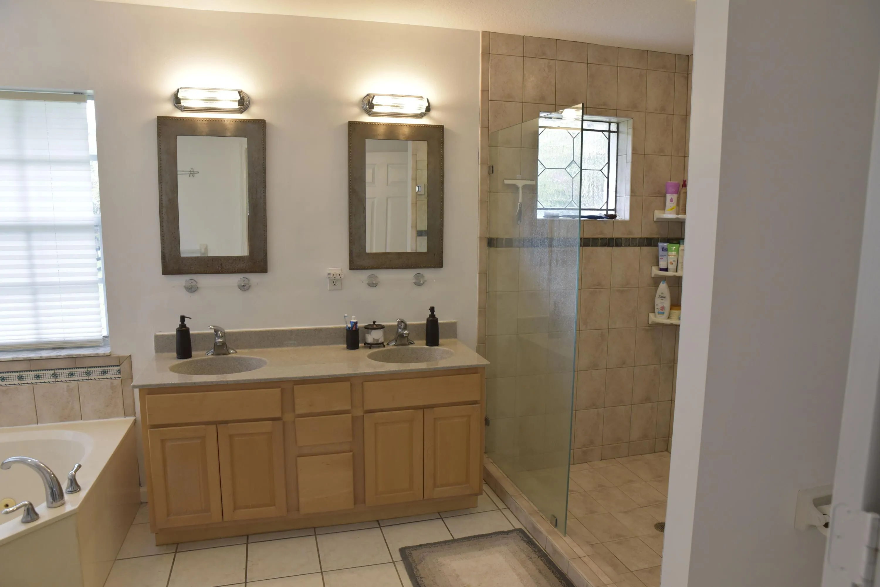 Master bath B