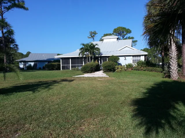 house & guest use