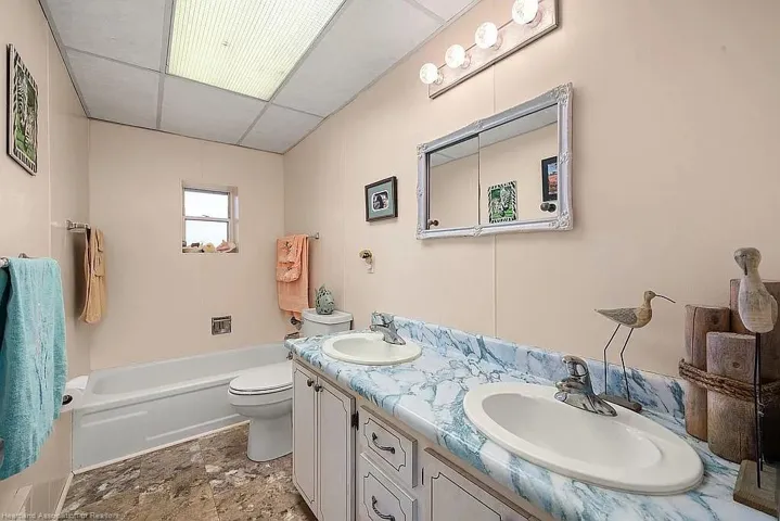 21