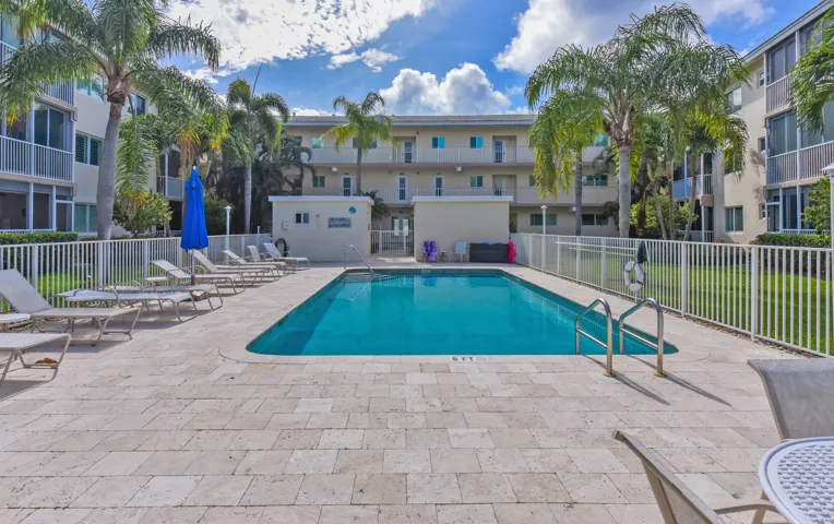 6530 N Ocean Blvd_#307_Jody Cologirone_1