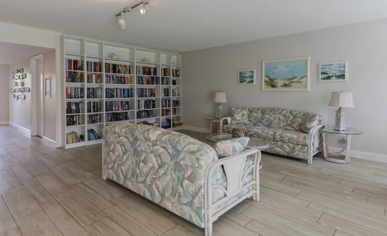 6530 N Ocean Blvd_#307_Jody Cologirone_9