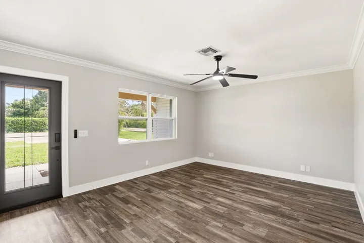 Light & Bright Living Room