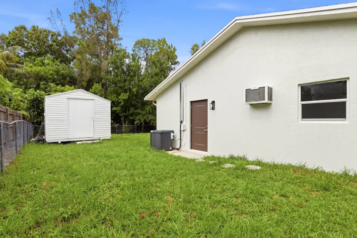 Storage Shed & Additional Outdoor Space