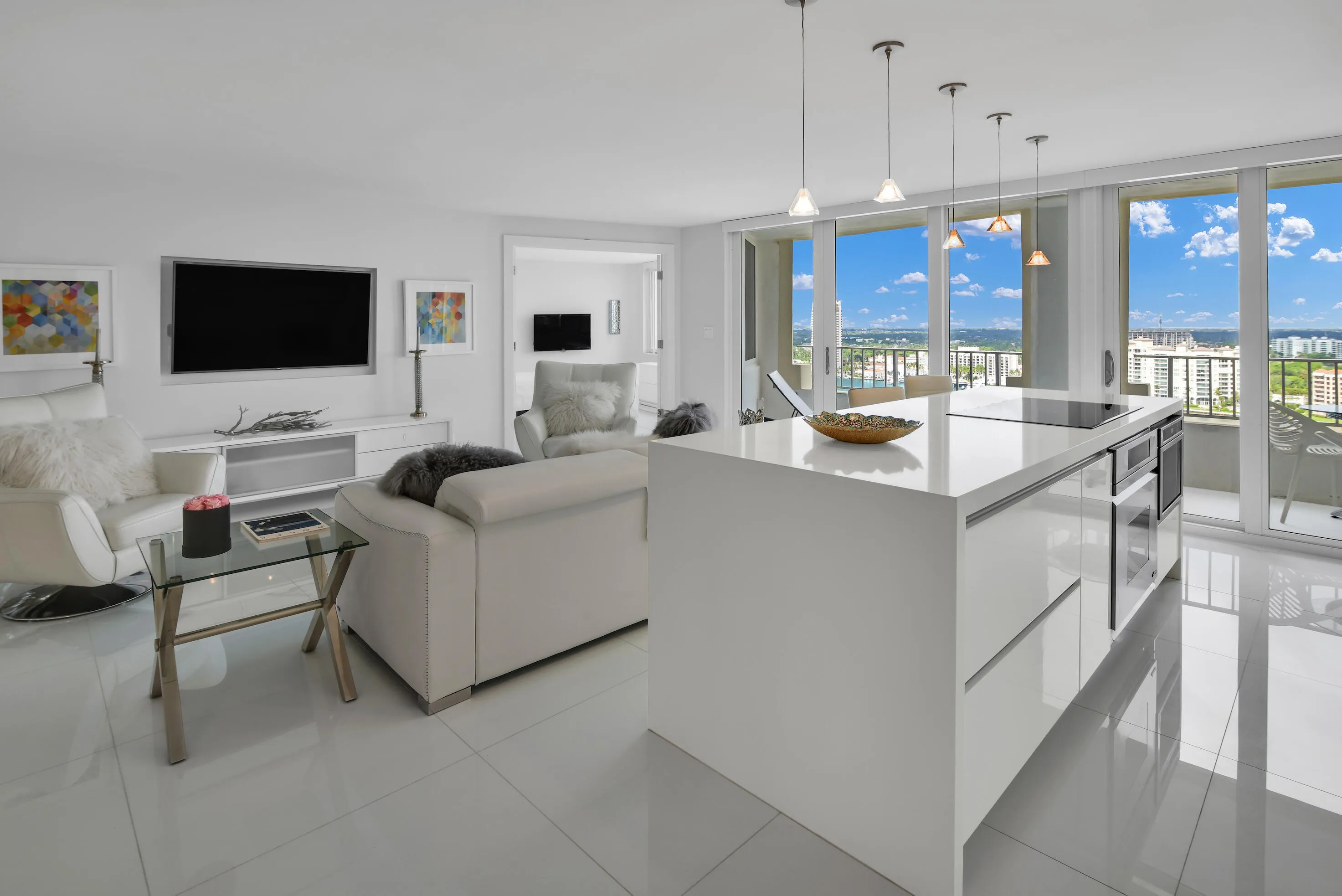 Living/Kitchen